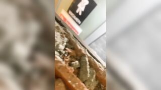 siêu phẩm quay lén các em xinh đi đái nhìn thật thích mắt - phần 8