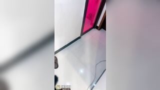 ship sextoy cho gái xinh rồi gạ địt