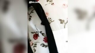 Cô giáo mầm non thủ dâm khi đang lên lớp