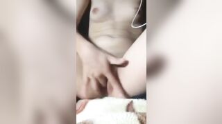 em teen mới lớn em nứng tự thủ dâm rồi khẩu dâm gọi anh ơi em nứng - phần 2