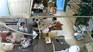 Hack cam tiệm Spa