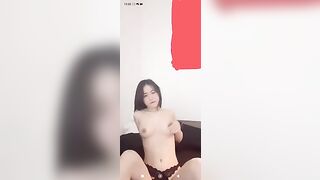 Em hotgirl mộc mộc một thời call show vú lồn cực mướt P3