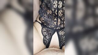 Vk đi du lịch, gửi clip về cho Ck.