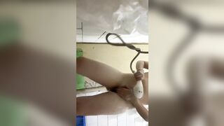 em teen mặt ngây thơ bị bạn trai dụ quay clip đi tắm #2