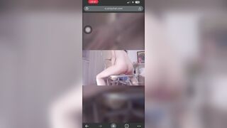 Em gái nhúng cu cực dâm 2