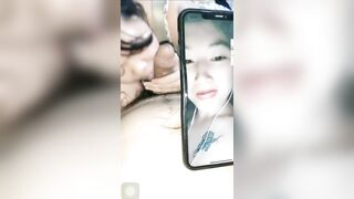 thằng này sướng vừa địt người yêu vừa call với đứa bạn thân
