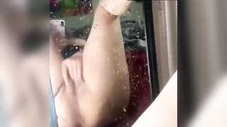 Em học sinh love 10 móc bướm bắn đầy nước tùm lum