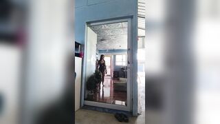 Chị mb lồn đeo khuyên khoe hàng thủ dâm kích thích phần 1