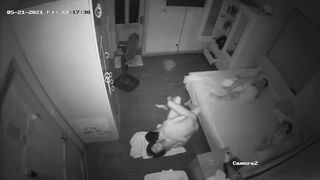Hack cam quay lén phát hiện đôi vk ck cứ nữa đêm lúc 2 con ngủ là đè xuống nền đụ