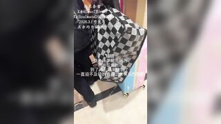 Đi chơi với em loli idol khiêu dâm nổi tiếng vừa vào phòng đã đc e cho bú lồn