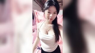 Em Xinh Em Live Thế Nào Cũng Xinh