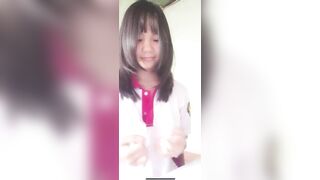 lớp 10 em đã biết khoe vú móc lồn cho trai xem vú em nó tròn quá - phần 2