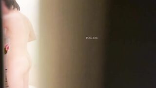 QUAY LÉN E VỢ, ĐI HỌC VỀ , ĐI TẮM , CÒN ĐI CHƠI