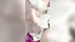 Nguyễn Kiều Linh 2k7 quay vú móc lồn gửi cho người yêu đi lính xem - phần 6