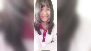 Học sinh lớp 10 lồn múp không lông call sex thủ dâm với bạn 1
