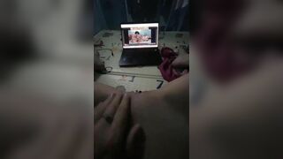 Thùy Trâm 2k mình dây show dú thủ dâm - 1 (Teen,loli)