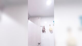 Phòng live yylive idol tiktok Huỳnh Bảo Trân bím hồng vú bự live show khỏa thân p5