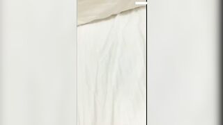 Địt em yêu từ WC tới trên giường
