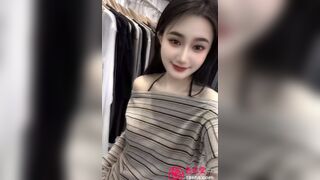 đụ em sinh viên dễ thương chiều khách