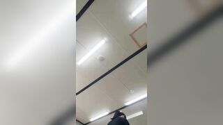 thanh niên đi học chỉ để quay lén quần lót của bạn học mặc váy ngắn - phần 12