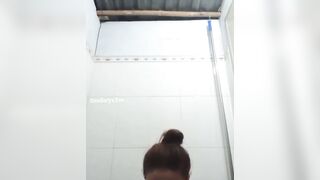 Yêu xa vợ thủ dâm gửi chồng