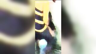 Đitt meej tk súccc vâtj lợi dụng người ăn xin không bình thường