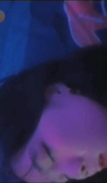 Trần Phương Uyên call chat sex