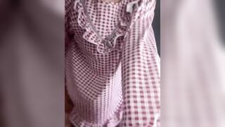 mấy bé học sinh bây giờ loén nhanh nứng sớm vú vê cứ căng đét ra - phần 1