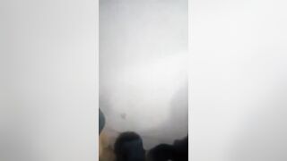 Đang ở nhà anh họ đụ nhau thì mẹ gọi điện về, cảm thấy muốn tắt nứng.