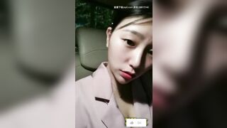 Dụ dỗ được em Loli đi chơi khuya rồi gạ chịch em nó trên xe luôn