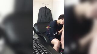 Đang chơi game, Bị con bạn Bú liếm cu, Tốc váy tụt quần lót Lút cán Djt rên rỉ