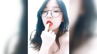 abum bán quạt của bé học sinh loli kính cận xinh dâm em có cả - phần 29
