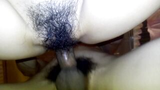 Vãi.....địt lồn mẹ vợ chảy cả nước đái đầy nhà