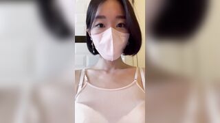 Bán hàng phải tnay, Loli mình dây Mặc quần lót Bikini khiêu dâm live nứng