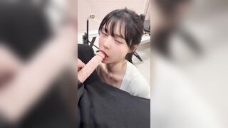 E gái xinh Đi Gymer nợ tiền, Bú Cu Móc lồn, Lút cán Djt nhau loli mình dây để trừ nợ