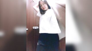 bé học sinh loli mặt cute nứng lồn thủ dâm bất chấp - phần 17
