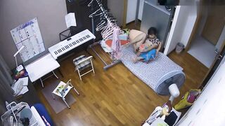 Hack cam em gái ở nhà 1 mình chat sex với any (Hack cam, quay lén)