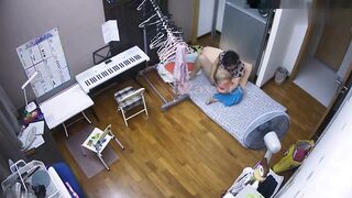 Hack cam em gái ở nhà 1 mình chat sex với any (Hack cam, quay lén)