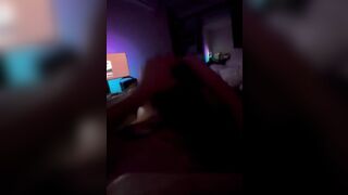 Dạy bạn thân bú cu kêu ọt ọt