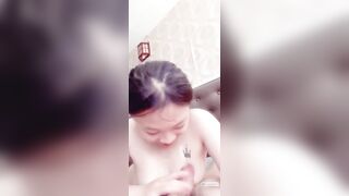 "Con có coi phim sex không?Ai bày con làm cái này?" sao mà con bú chú sướng thế