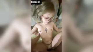 Bé bạn thân kính cận dâm đãng p3