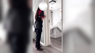 Em giúp việc thấy ông bà chủ địt nhau lên cơn nứng lồn thủ dâm