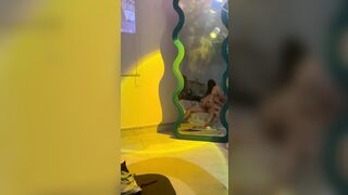Lén quay em rau làm tình dâm đãng