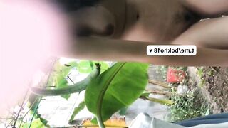 Teen mới lớn lén lút ra sau nhà call sex