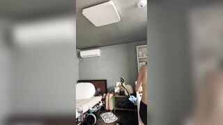 em gái hàn quốc mình dây  lồn múp live móc bím trong nhà tắm