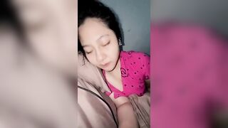 Vú to thủ dâm 26