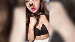 Em ghệ dâm thích show hàng cho a xem,ngày nào cũng đc e gửi vid cho xem sướng tht p2