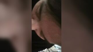 Em học sinh nhìn mặt ngây thơ nhưng bú cu điêu luyện