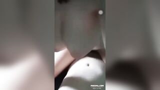Sang nhà em làm bài tập khi ba mẹ em vằng nhà - vú em vừa đẹp lại vừa trắng