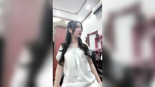 Gái Xinh, Ngon lên mạng dậy đạo lý